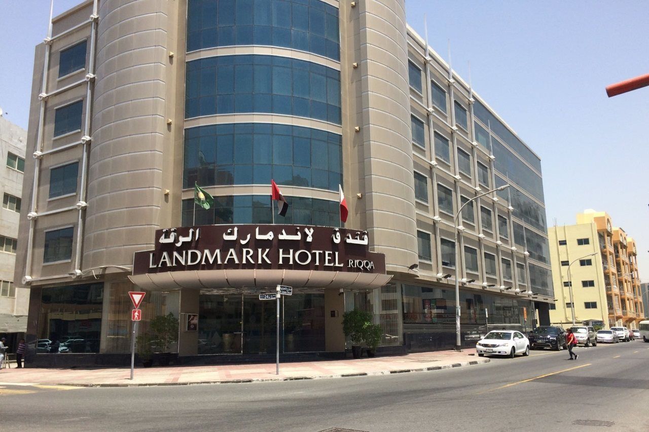 Landmark Riqqa Hotel Дубай Екстериор снимка